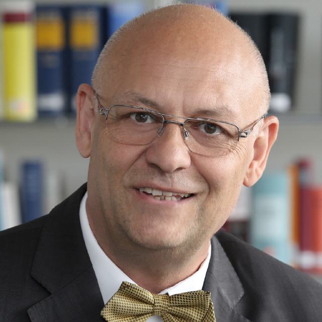 Dr. Peter Meides